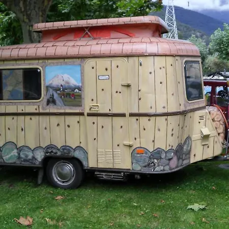 Prado Camping 2*